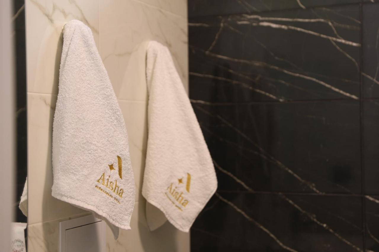 Aisha Hotel Bisjkek Eksteriør bilde