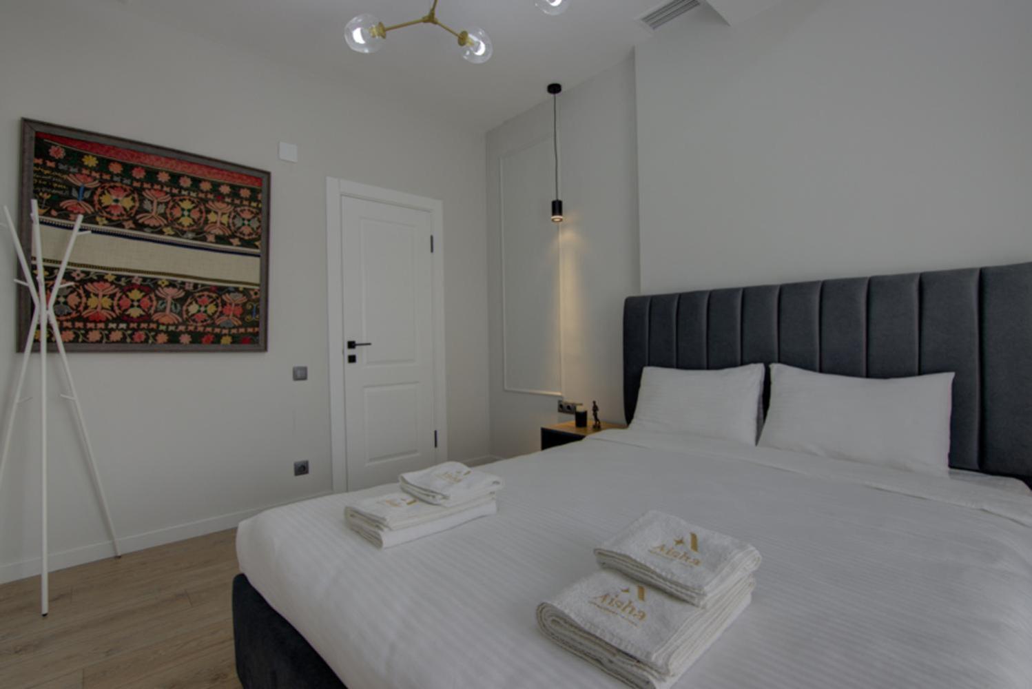 Aisha Hotel Bisjkek Eksteriør bilde